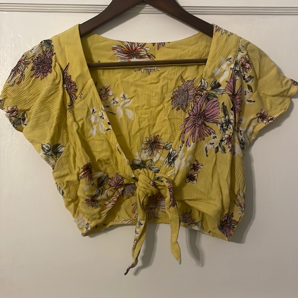 Floral crop top